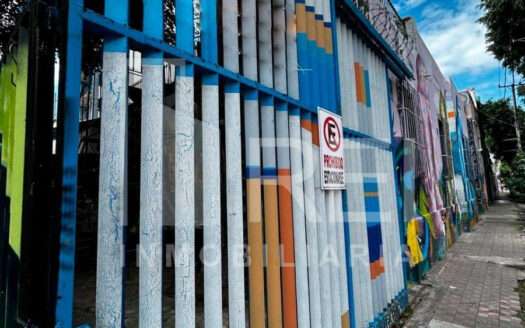 VENTA CASA COMO TERRENO EN COLONIA AMERICANA GUADALAJARA