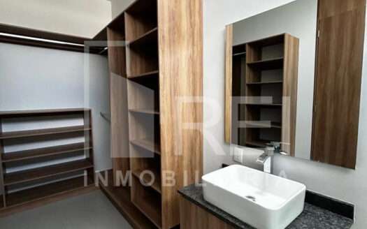 RENTA CASA EN ZOI SANTA ANITA TLAJOMULCO