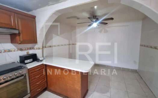 VENTA CASA DUPLEX EN COLONIA MONUMENTAL GUADALAJARA