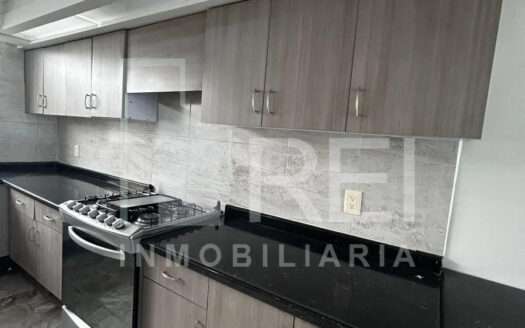 RENTA CASA EN LA ARBOLADA ZAPOPAN