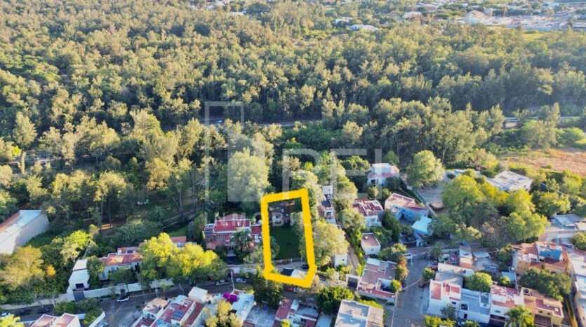 TERRENO EN VENTA SOBRE MANUEL VILLALONGIN COLONIA GUADALAJARITA