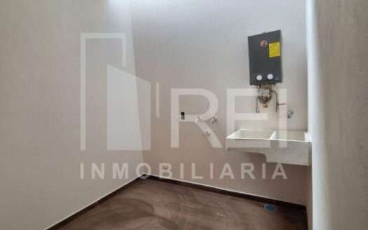 VENTA CASA EN PUNTO SUR ESTE TLAJOMULCO