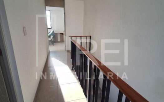 VENTA CASA EN SANTA CRUZ DEL VALLE TLAJOMULCO