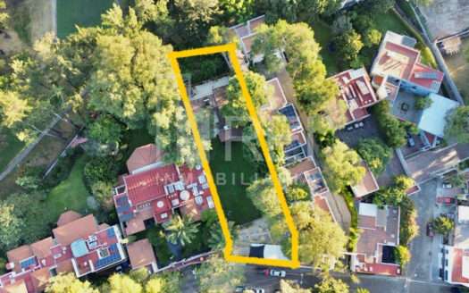 VENTA TERRENO SOBRE MANUEL VILLALONGIN COLONIA GUADALAJARITA