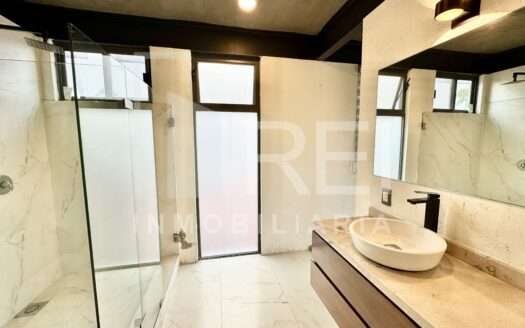 VENTA CASA COTO BONSAI LOS ROBLES RESIDENCIAL ZAPOPAN