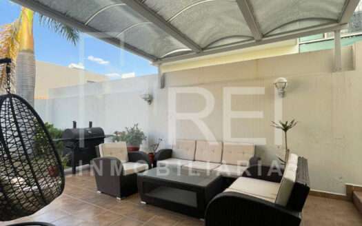 VENTA CASA CONDOMINIO LA JOYA BUGAMBILIAS ZAPOPAN