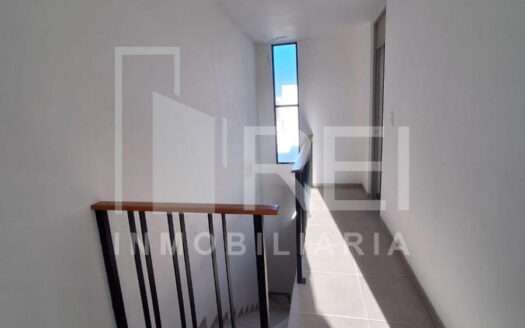 VENTA CASA EN SANTA CRUZ DEL VALLE TLAJOMULCO