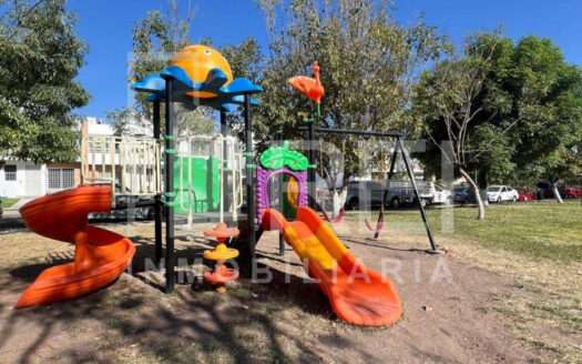 RENTA CASA EN ZONA EL FORTIN ZAPOPAN