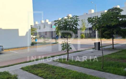 VENTA CASA EN SANTA CRUZ DEL VALLE TLAJOMULCO