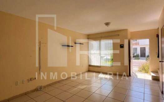 RENTA CASA EN ZONA EL FORTIN ZAPOPAN