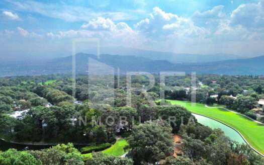 VENTA TERRENO EN EL CIELO COUNTRY CLUB TLAJOMULCO