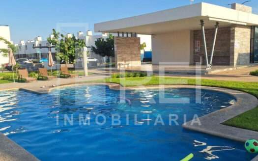 VENTA CASA EN SANTA CRUZ DEL VALLE TLAJOMULCO