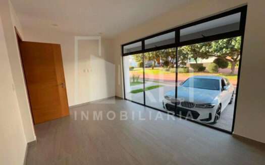 VENTA CASA EXCELENTES TERMINADOS, LA RIOJA, TLAJOMULCO