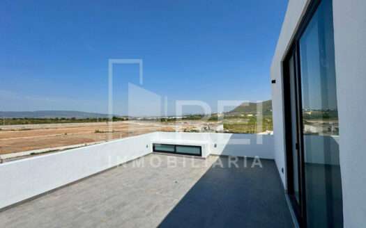 VENTA CON ROOF GARDEN EN SENDEROS DE MONTE VERDE TLAJOMULCO
