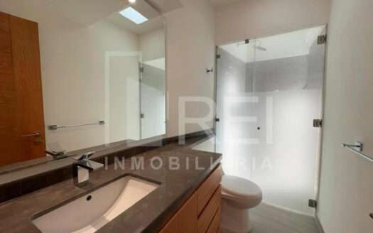 VENTA CASA EXCELENTES TERMINADOS, LA RIOJA, TLAJOMULCO