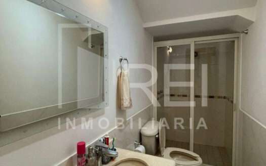 VENTA CASA CONDOMINIO LA JOYA BUGAMBILIAS ZAPOPAN