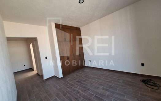 VENTA CASA EN PUNTO SUR ESTE TLAJOMULCO