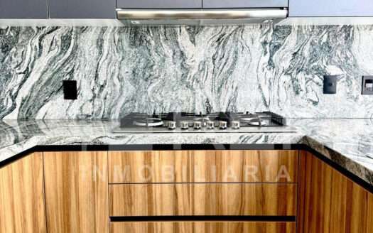 VENTA CON ROOF GARDEN EN SENDEROS DE MONTE VERDE TLAJOMULCO