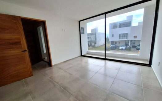 VENTA CASA EN PARAJE LAS GRULLAS RESIDENCIAL TLAJOMULCO