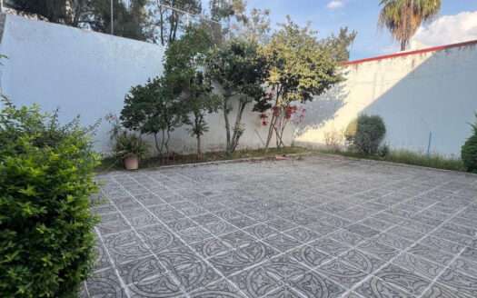 VENTA CASA EN CERRO DEL TESORO TLAQUEPAQUE