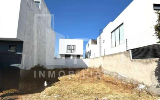 VENTA TERRENO PARQUES VALLARTA ZAPOPAN