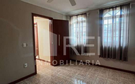 VENTA CASA EN CERRO DEL TESORO TLAQUEPAQUE