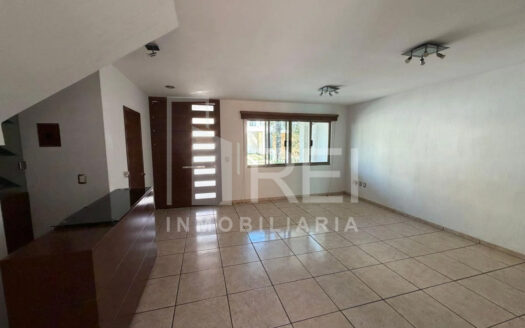 VENTA CASA COTO CORUÑA NUEVA GALICIA TLAJOMULCO