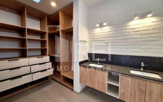 VENTA CASA EN PARAJE LAS GRULLAS RESIDENCIAL TLAJOMULCO