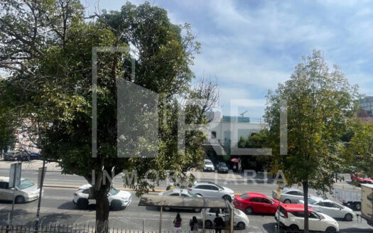 RENTA CASA EN COL. AMERICANA GUADALAJARA