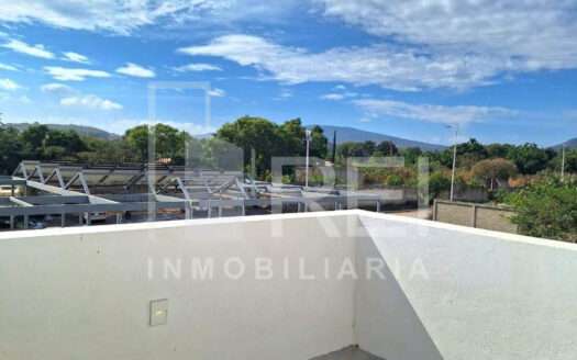 VENTA CASA EN EL PARAJE LAS GRULLAS TLAJOMULCO