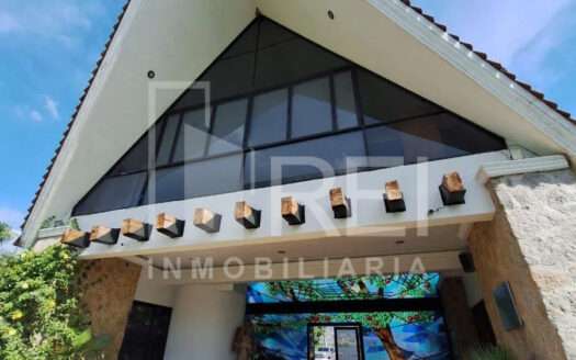 RENTA CASA EN LOS MANZANOS TLAJOMULCO