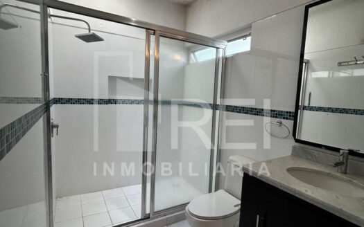 RENTA CASA EL MANANTIAL TLAJOMULCO