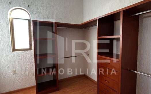 RENTA CASA BUGAMBILIAS 1RA SECC ZAPOPAN