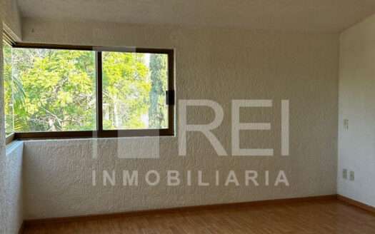 RENTA CASA BUGAMBILIAS 1RA SECC ZAPOPAN