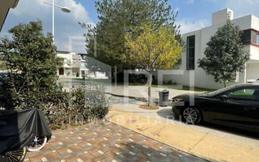 VENTA CASA EN EL ORIGEN COTO TORRENTA TLAJOMULCO