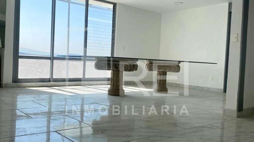 PENTHOUSE REMODELADO EN RENTA GUADALAJARA CENTRO