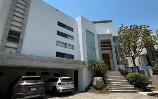 RENTA EN BOSQUES DE BUGAMBILIAS ZAPOPAN