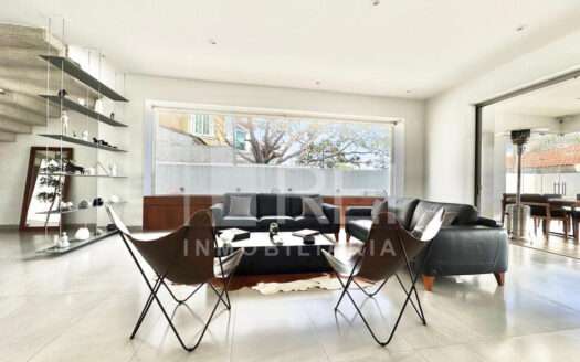 RENTA CASA MODERNA EN BUGAMBILIAS SEGUNDA SECCION ZAPOPAN