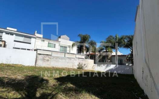 VENTA TERRENO EN EL MANANTIAL TLAJOMULCO