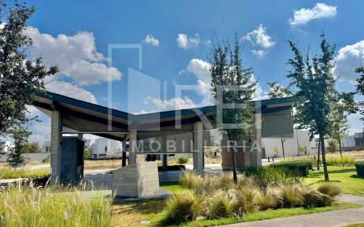 VENTA TERRENO PARQUES VALLARTA ZAPOPAN