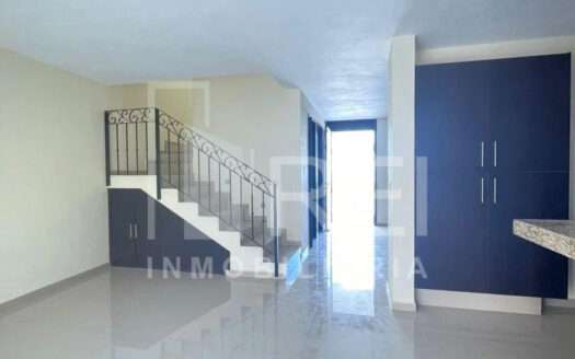 RENTA CASA COTO LAS MONTAÑAS EN SENDEROS DE MONTE VERFE TLAJOMULCO