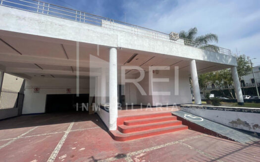 RENTA CASA EN COL. AMERICANA GUADALAJARA