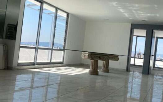 RENTA PENTHOUSE REMODELADO IDEAL PARA OFICINA O HABITACIONAL EN GUADALAJARA CENTRO