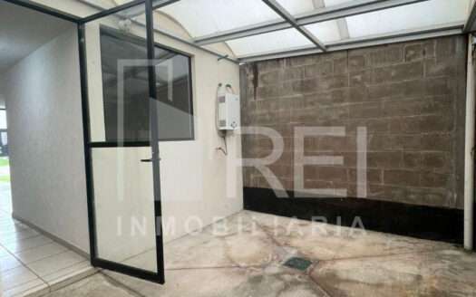 RENTA CASA COTO LA RESERVA EN VISTA SUR TLAJOMULCO