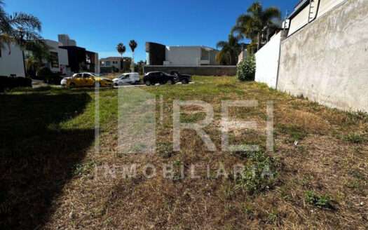 VENTA TERRENO EN EL MANANTIAL TLAJOMULCO