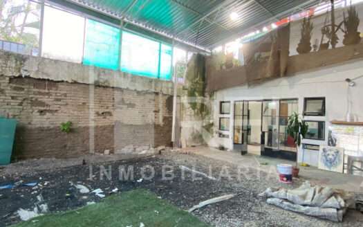 LOCAL COMERCIAL EN RENTA ARCOS VALLARTA GUADALAJARA