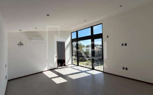 CASA EN VENTA EL CIELO COUNTRY CLUB TLAJOMULCO