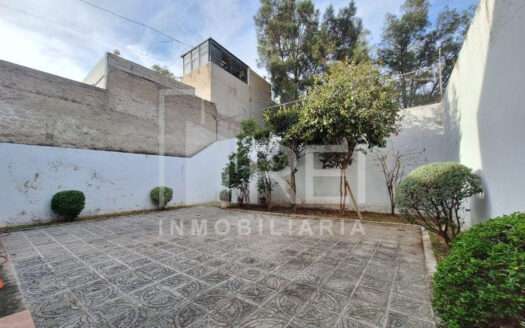 VENTA CASA EN CERRO DEL TESORO TLAQUEPAQUE