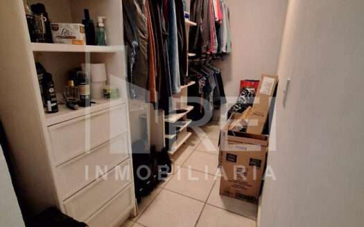 CASA EN VENTA JARDINES DEL BOSQUE GUADALAJARA