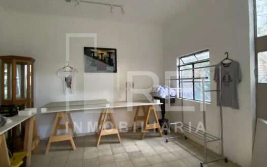 CASA EN RENTA PARA NEGOCIO SANTA TERESITA GUADALAJARA